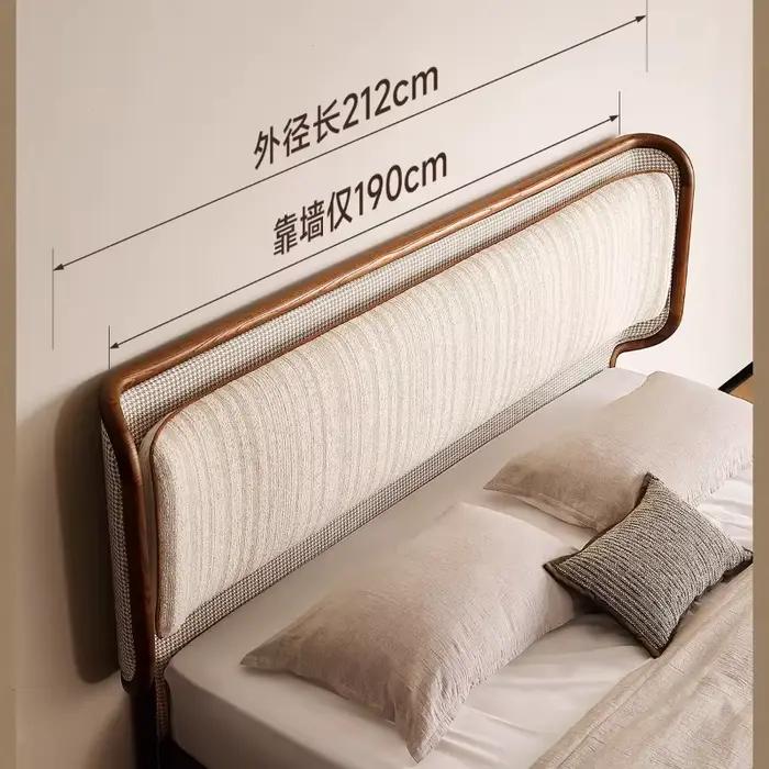 Lit en bois pour 2 personnes