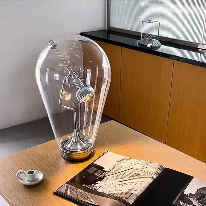 Lampe de bureau en verre industriel vintage