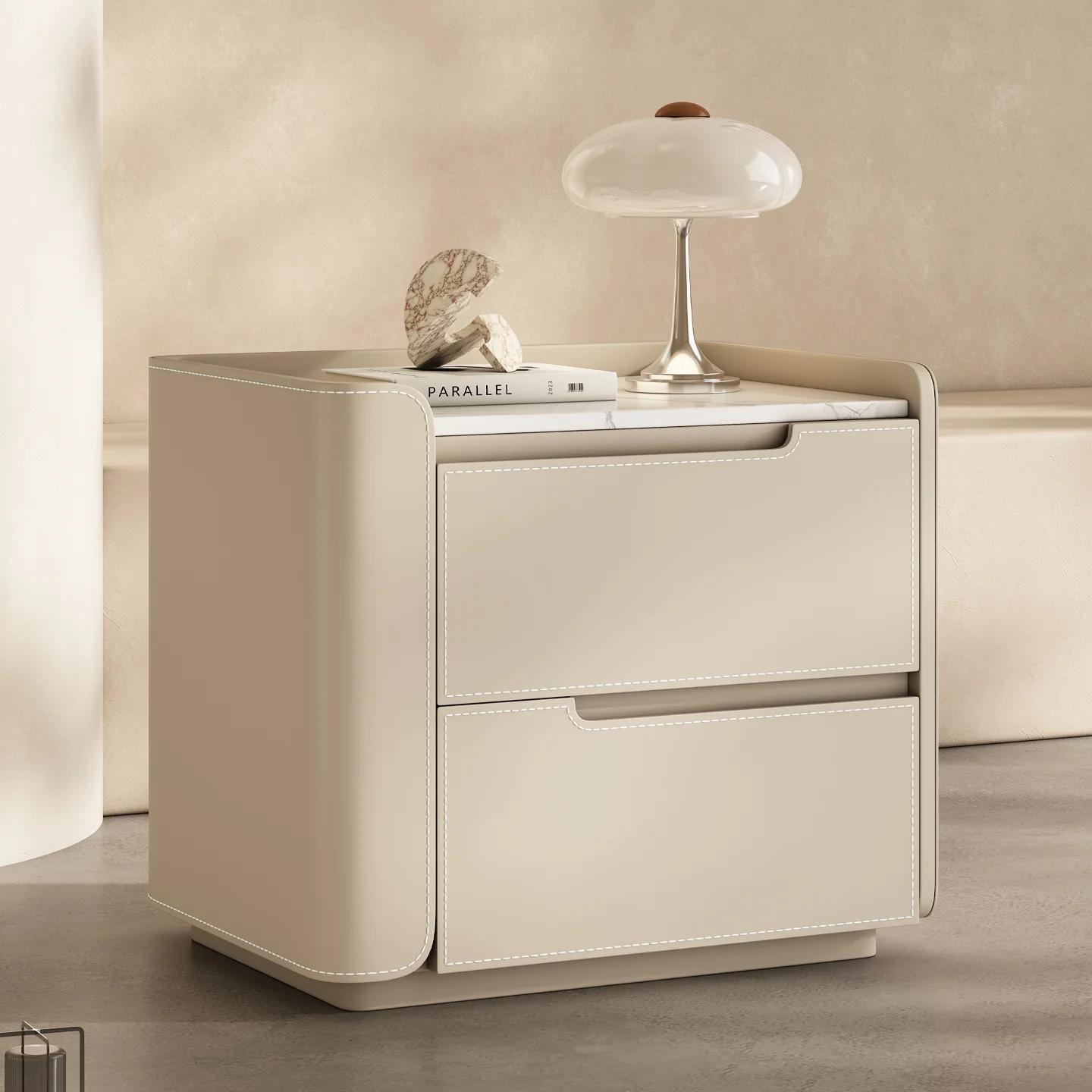 Table de chevet moderne et tendance, design luxueux et élégant, esthétique raffinée, meubles de cham