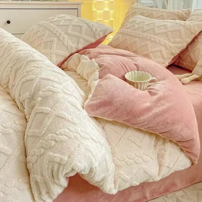 Housse de couette simple en molleton de lait, épaisse et chaude, couleur unie, pour l'automne/hiver,