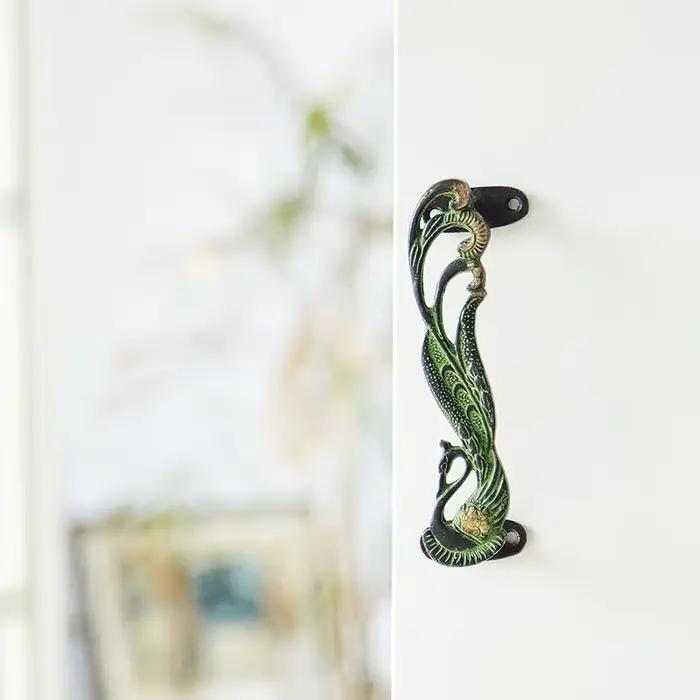 Poignée de porte de garde-robe vintage faite à la main, entièrement en cuivre, poignée de porte de v