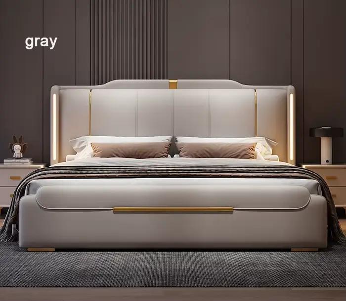 SAT. Lit double moderne de luxe en cuir souple avec cadre en bois massif et rangement pour la maison