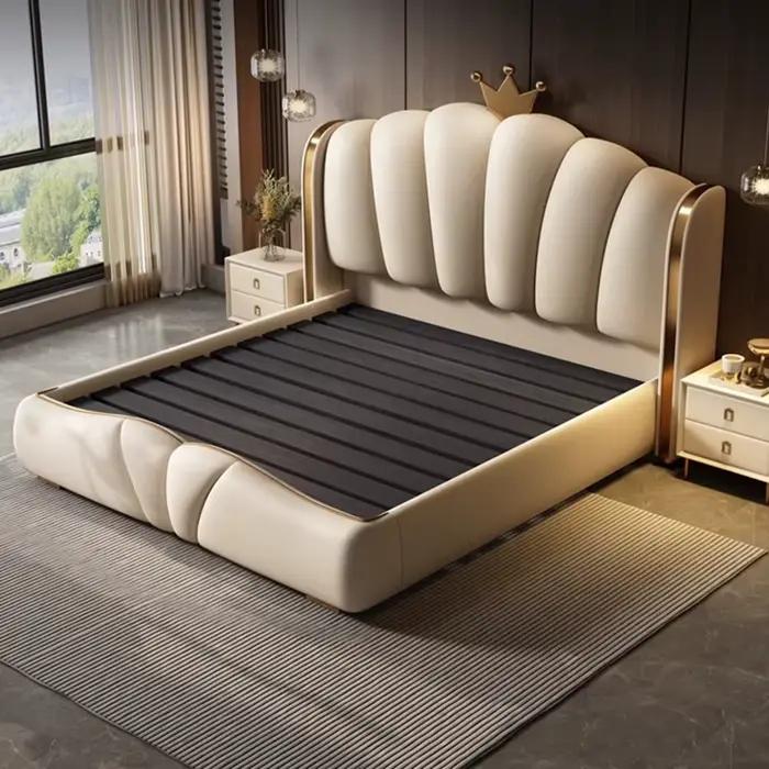 Cadre de lit en métal King Size, design minimaliste, rangement intégré, tête de lit multifonctionnel