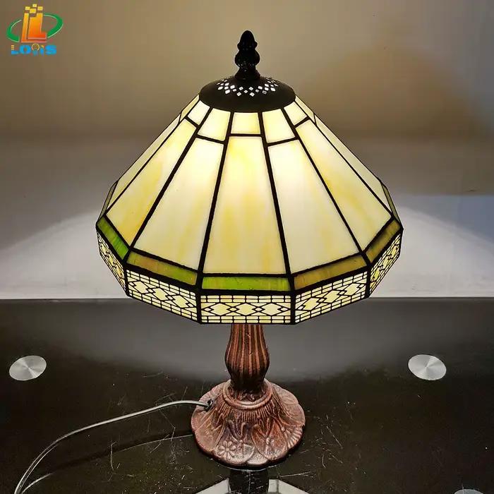 Petite lampe de Table géométrique européenne minimaliste de 22CM