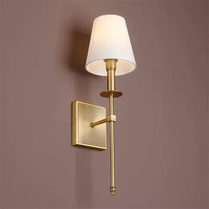 Lampe Murale Classique en Cendres Nordiques