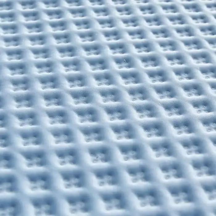 Matelas Rafraîchissant d'Été Respirant et Doux pour la Peau en Soie Glacée