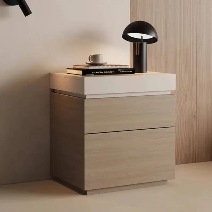 Table de chevet multifonctionnelle en bois