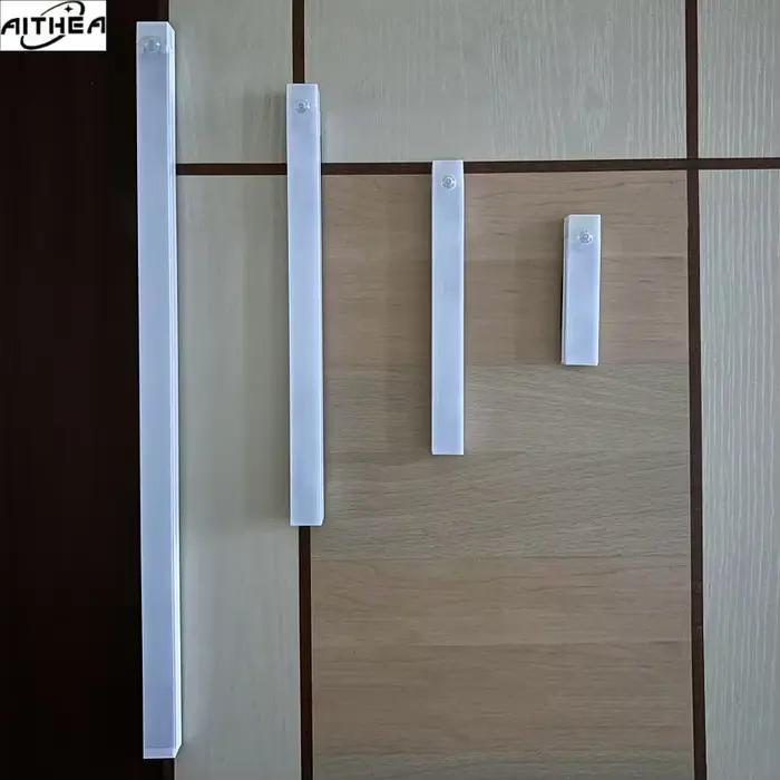 Lampe de nuit LED à détecteur de mouvement AITHEA