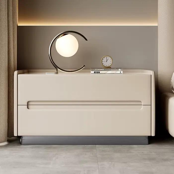 Table de chevet minimaliste et tendance