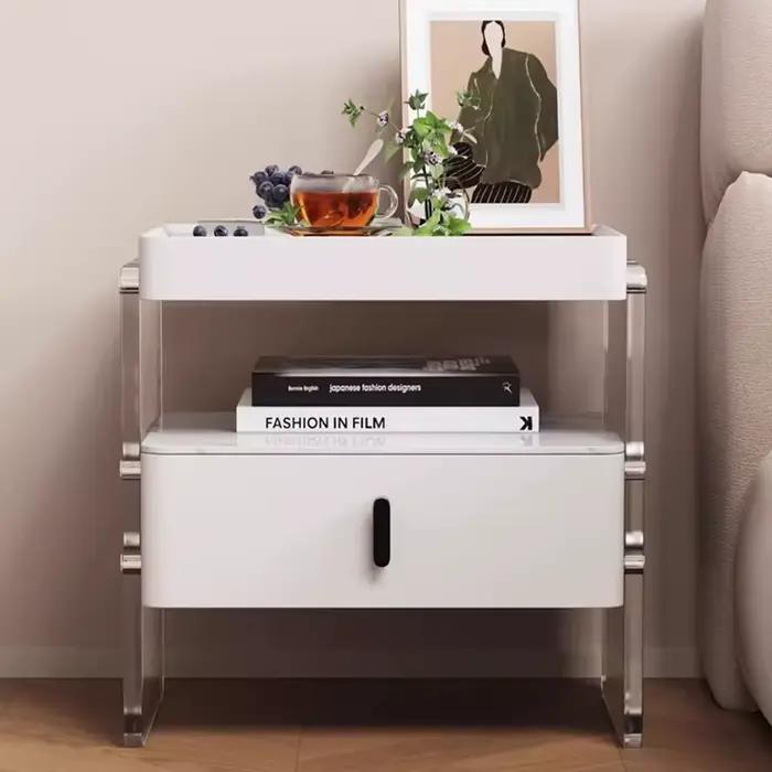 Petites tables de chevet esthétiques