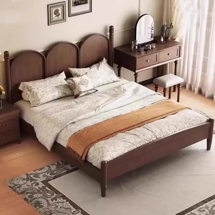 Lit de chambre nordique Queen Size