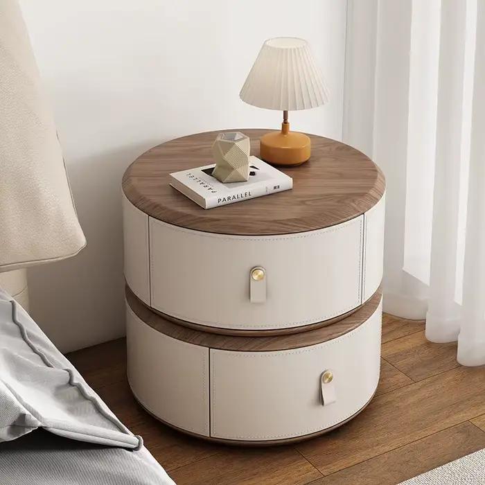Tables de chevet rondes en cuir italien