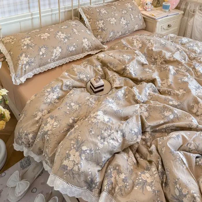 Ensemble de draps de lit à fleurs