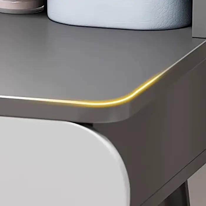 Table de maquillage pour filles noires