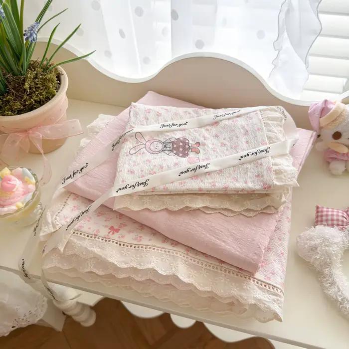 Ensemble de draps de lit à fleurs