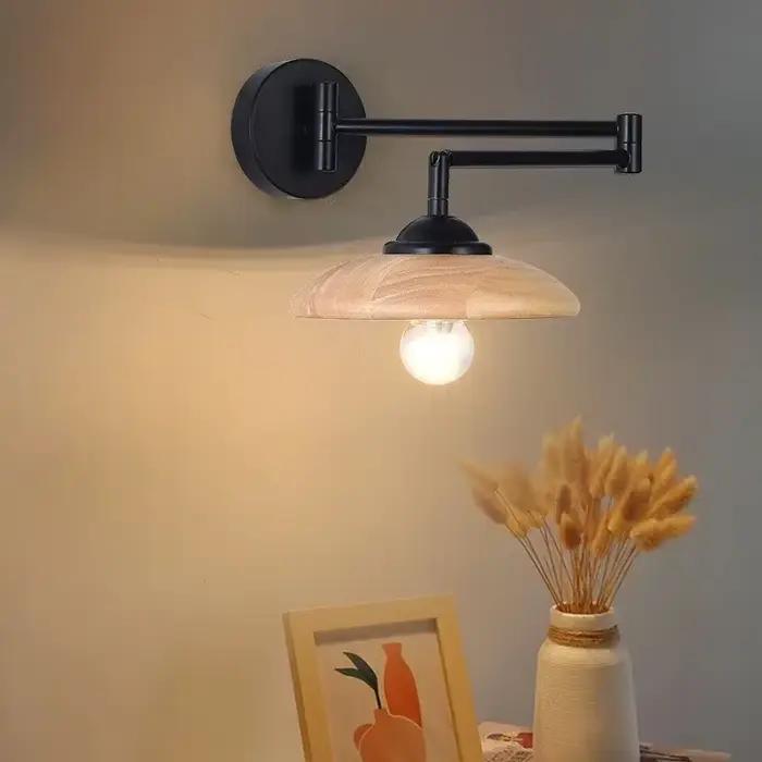 Lampe murale de chevet japonaise en bois massif