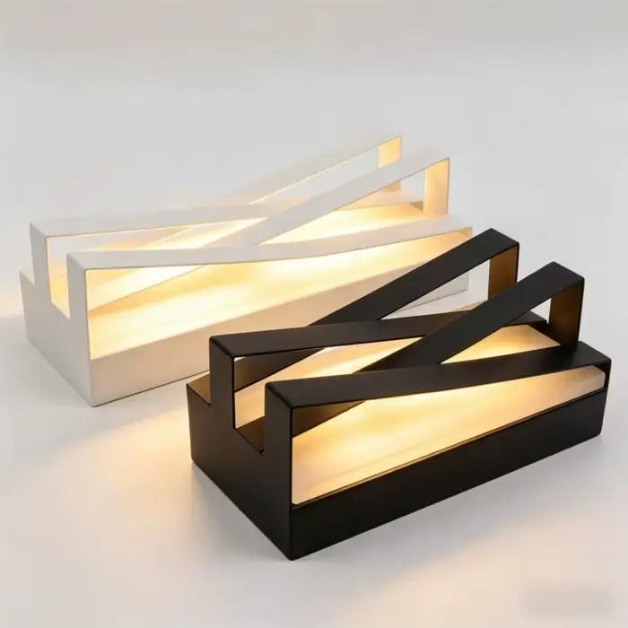 Lampe murale carrée minimaliste moderne à LED pour chambre à coucher