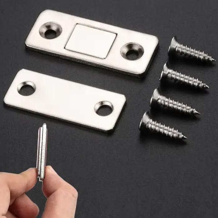 Loquet magnétique pour armoire