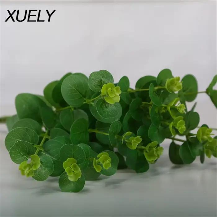 Feuilles d'eucalyptus artificielles pour la décoration intérieure
