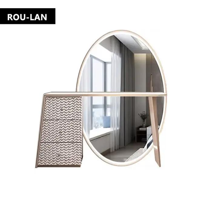 Coiffeuse italienne de luxe légère