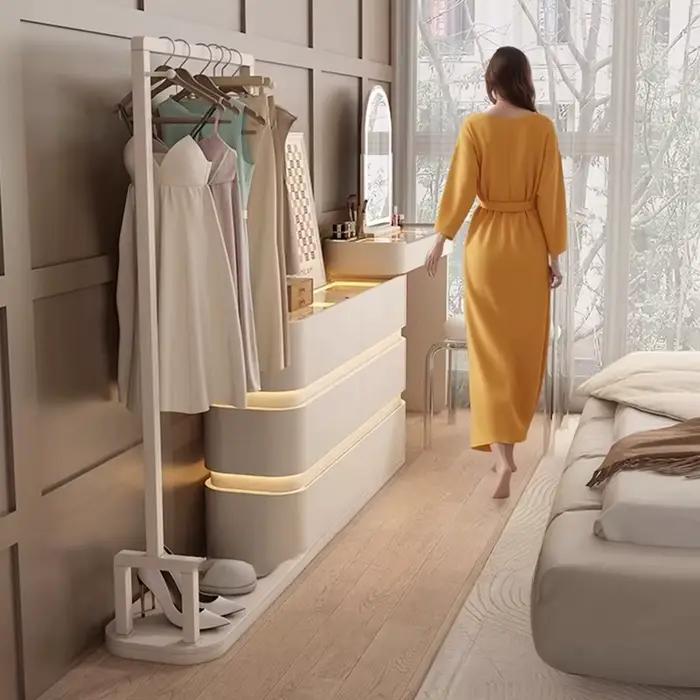 Coiffeuse multifonctionnelle pour appartement