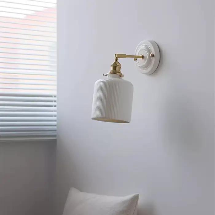 Applique Murale Nordique en Céramique Blanche