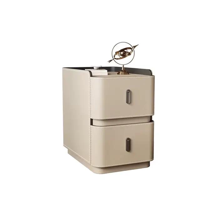 Petites tables de chevet modernes