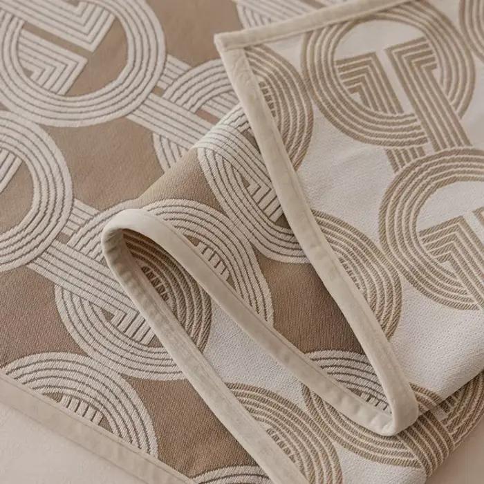 Chemin de lit Jacquard avec anneau géométrique haut de gamme
