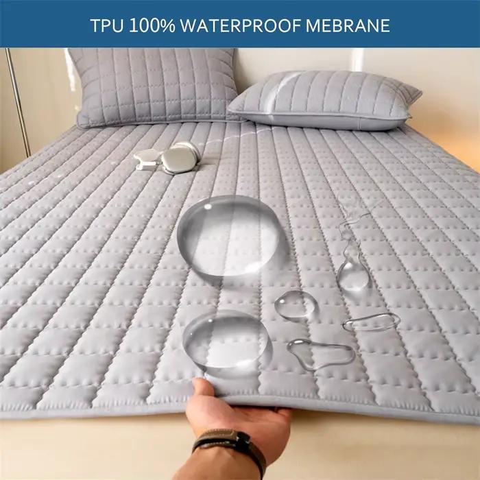 Quilted Waterproof Mattress Protector Breathable Noiseless Tatami Style Anti-Slip