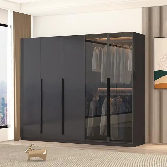 Organisateur de garde-robe sur pied pour appartement