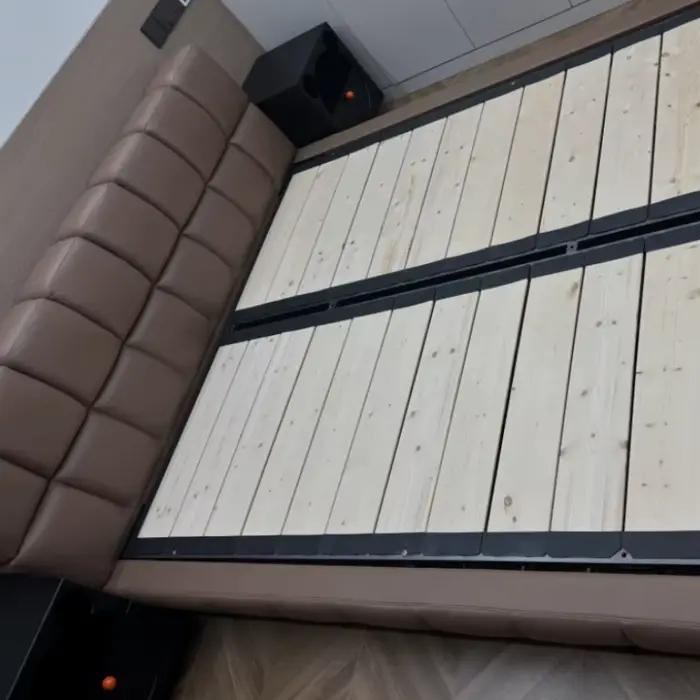 Lit 150x200cm 180x200cm 200x220cm en cuir chocolat