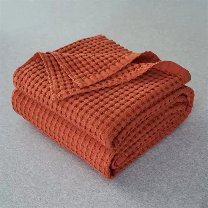 Couverture en coton gaufré à carreaux pour lit simple