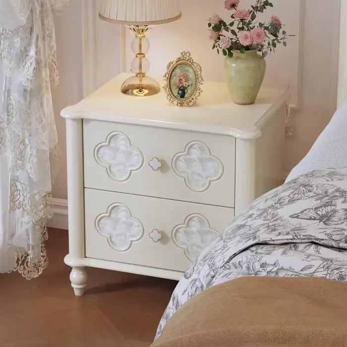 Table de chevet esthétique moderne en bois