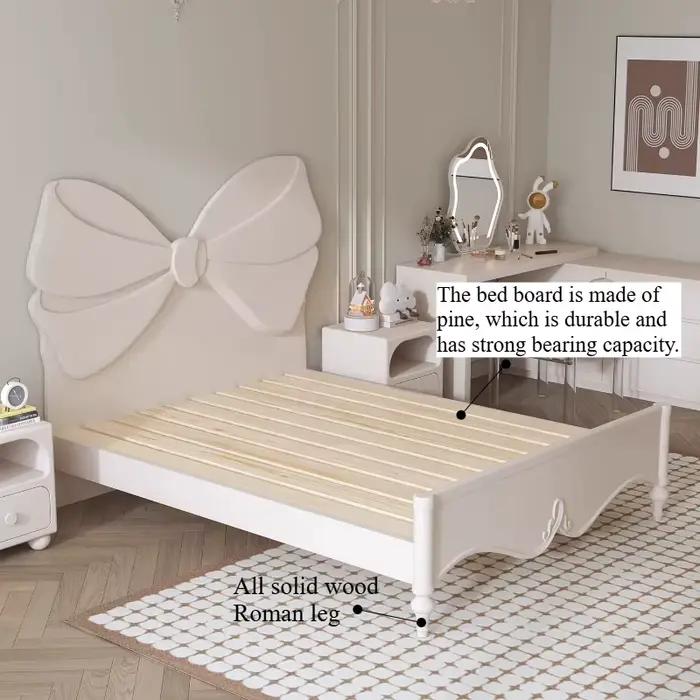 Lit double en bois tendance pour adolescentes