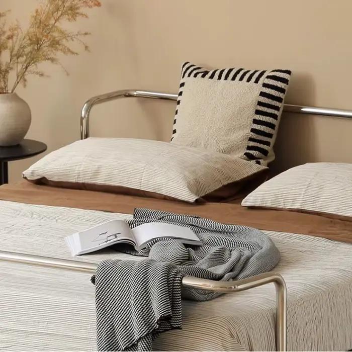 Cadre de lit Queen moderne 157/187*207*69cm