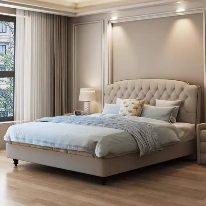 Meubles de maison pour couples : Lit solide de taille Queen