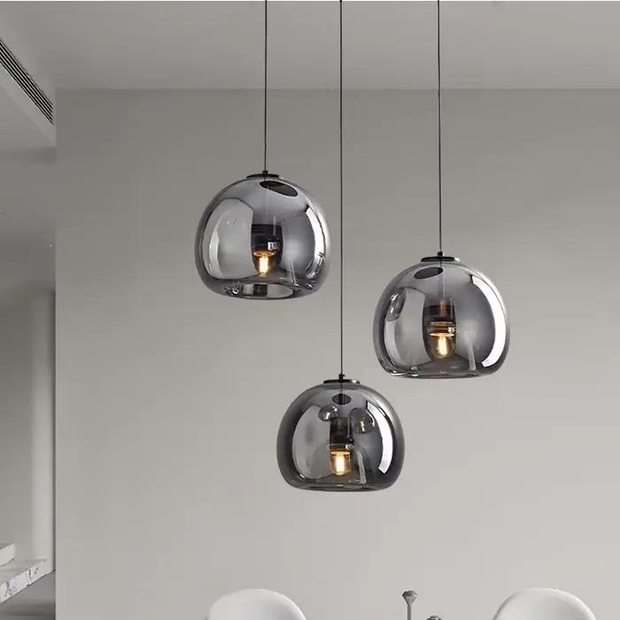Plafonnier Led suspendu en verre au design nordique moderne