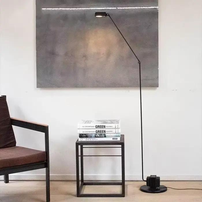 Lampadaire réglable design italien moderne minimaliste noir lampe sur pied bras oscillant canapés étude salon