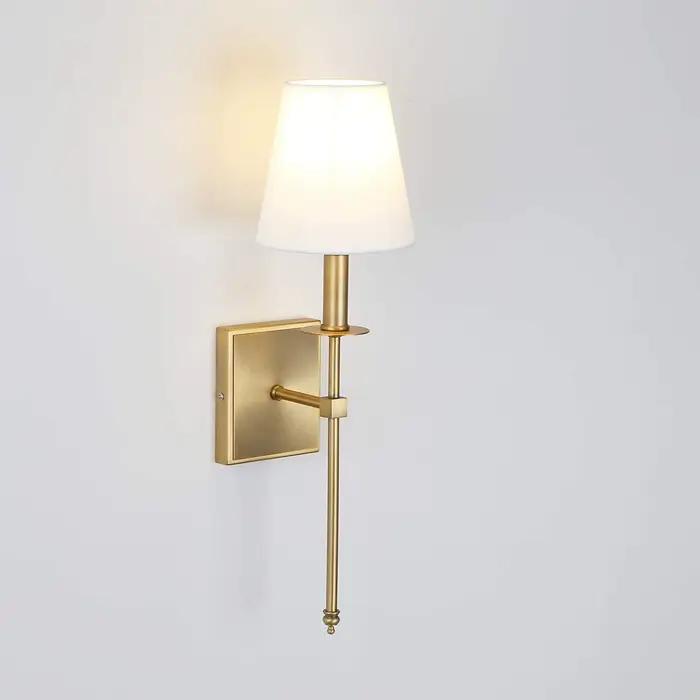 Lampe Murale Classique en Cendres Nordiques