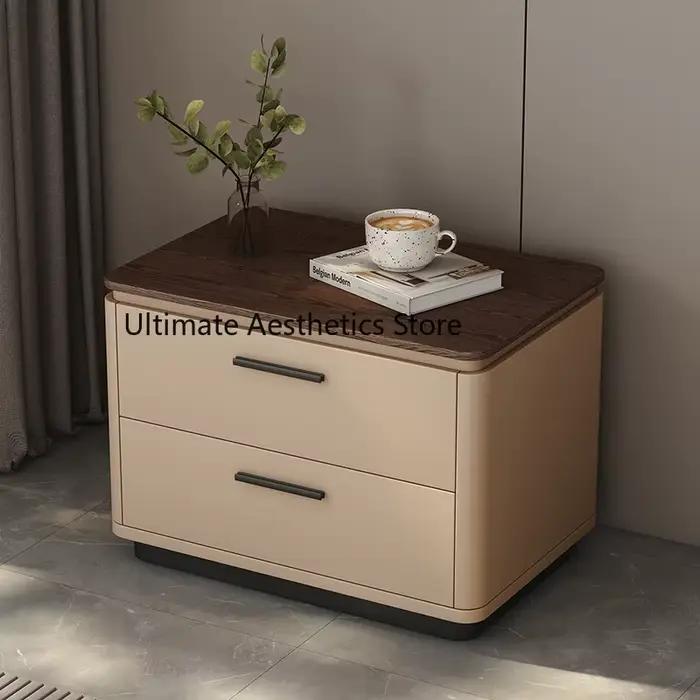 Table de chevet pratique pour chambre à coucher