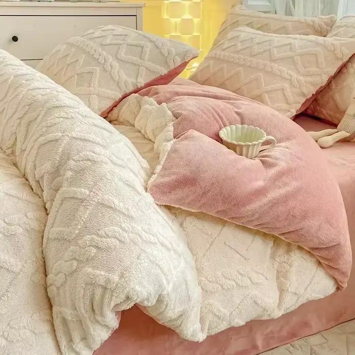 Housse de couette simple en molleton de lait