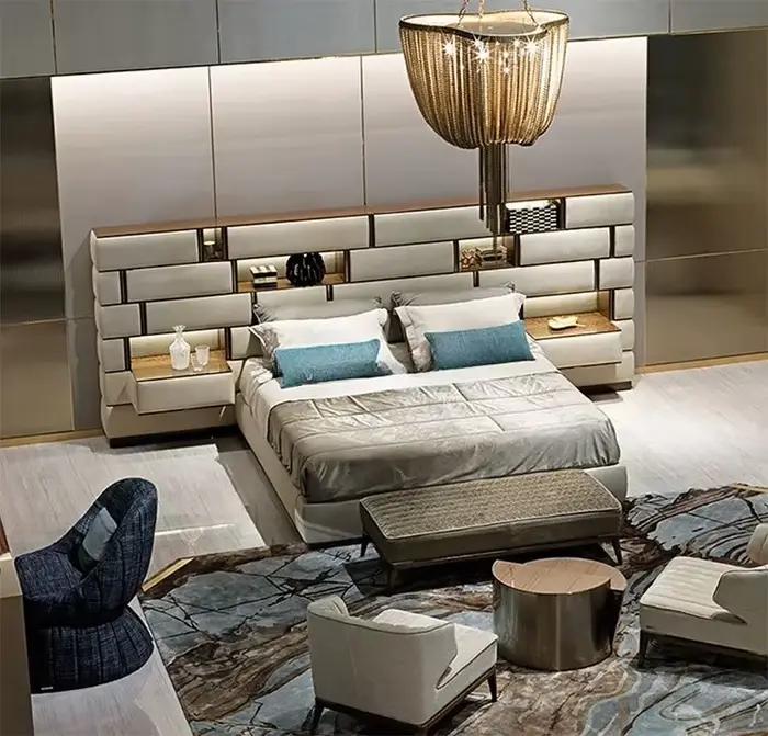 Offre spéciale de luxe lit King Size cinq étoiles hôtel ensemble de lit cadres de lit avec Table intégrée grande tête de lit haute ensembles de chambre
