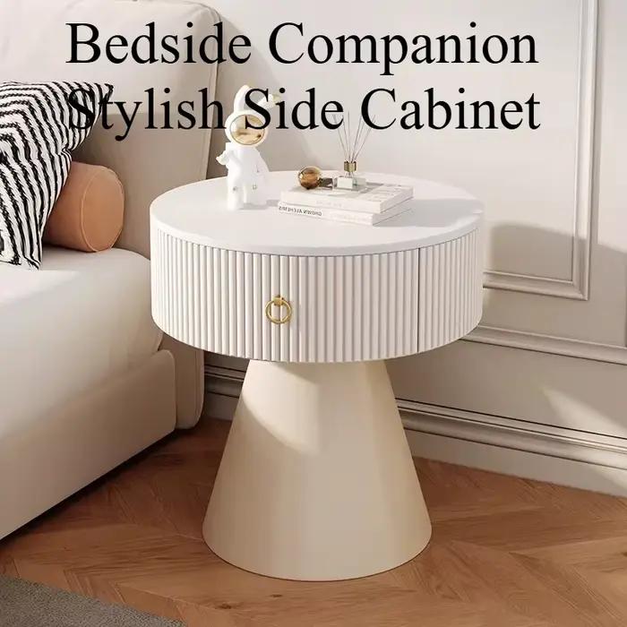 Table de chevet moderne blanche minimaliste avec lampe horloge et pieds ronds