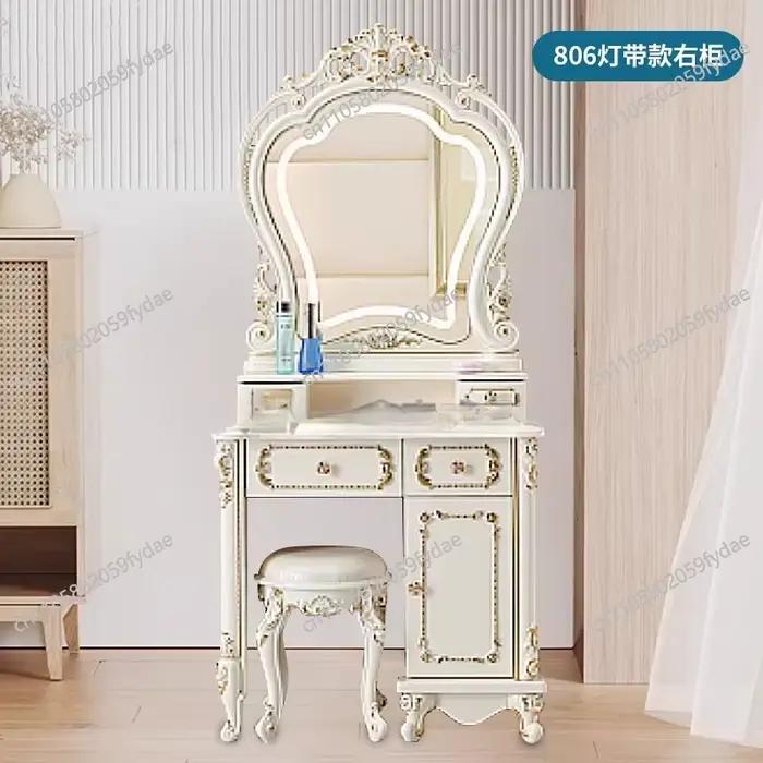 Commode européenne avec lampe