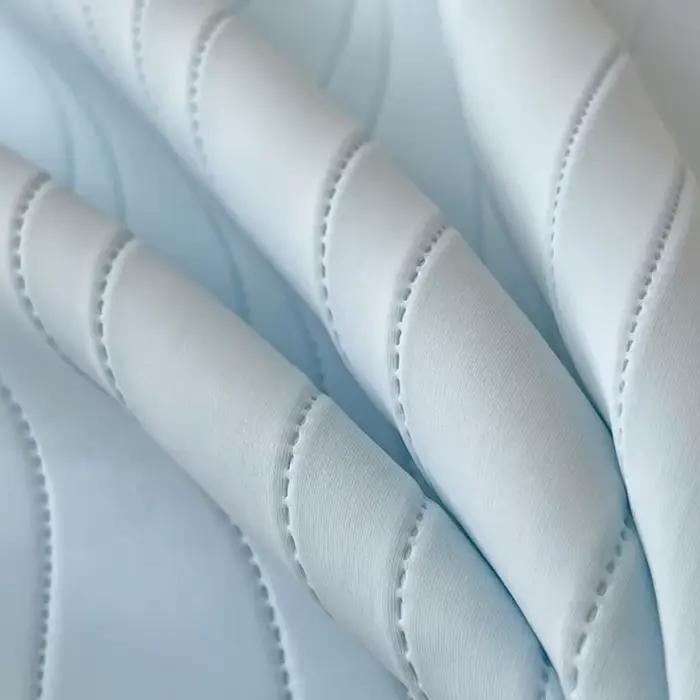Ensemble de matelas de luxe rayé matelassé de haute qualité avec taie d'oreiller