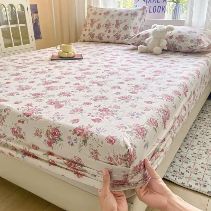 Ensemble de draps de lit à fleurs