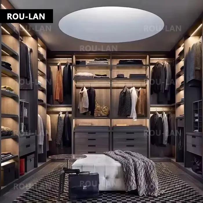 Armoire moderne personnalisée pour la maison