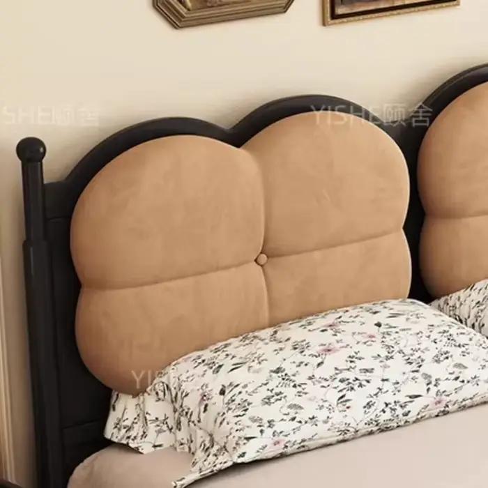 Lit en bois massif 150x200cm pour 2 personnes