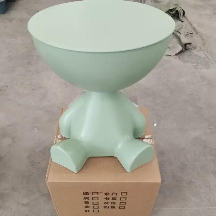 Table de chevet en plastique
