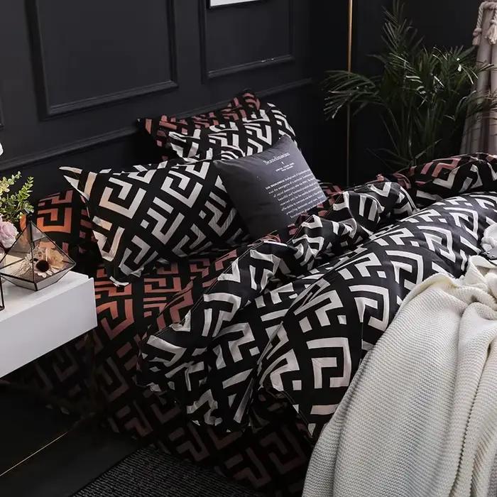 Parure de lit de luxe noire avec taie d'oreiller